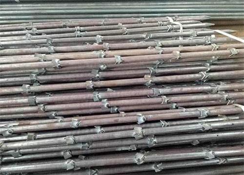 杏花岭隧道钢花管